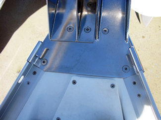 Beneteau_393_Bow_Plate